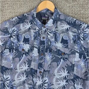 Patagonia Steersman Men Organic Cotton Short Sleeve Shirt Floral Tropical Medium